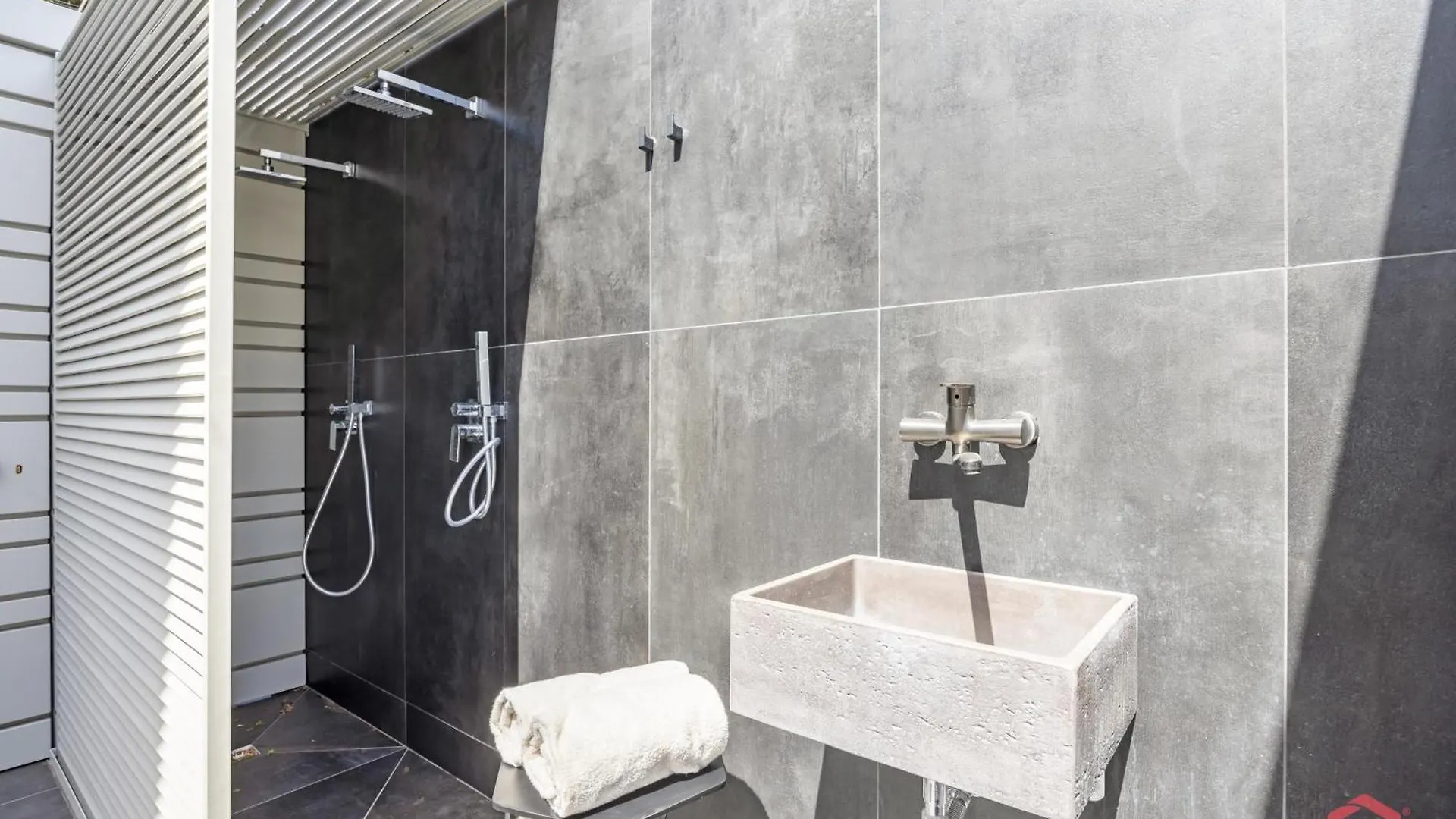 Appartamento In Villa Con Piscina Privata Palermo Apartment