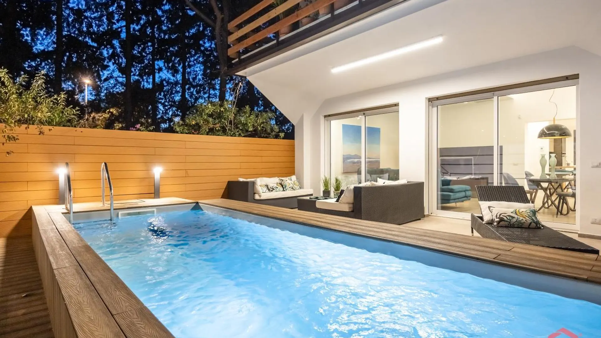 Appartamento In Villa Con Piscina Privata Palermo