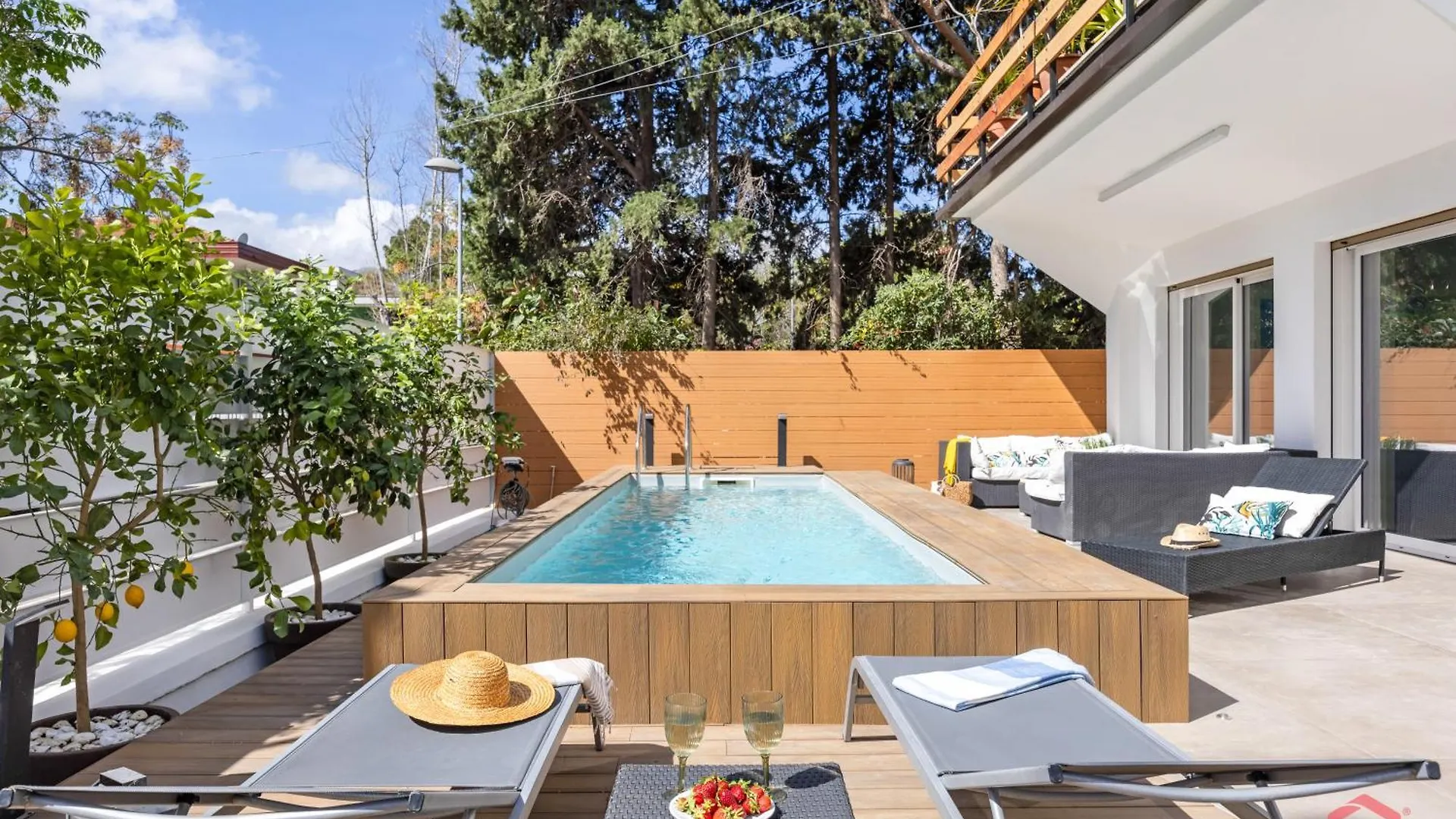 Appartamento In Villa Con Piscina Privata Palermo