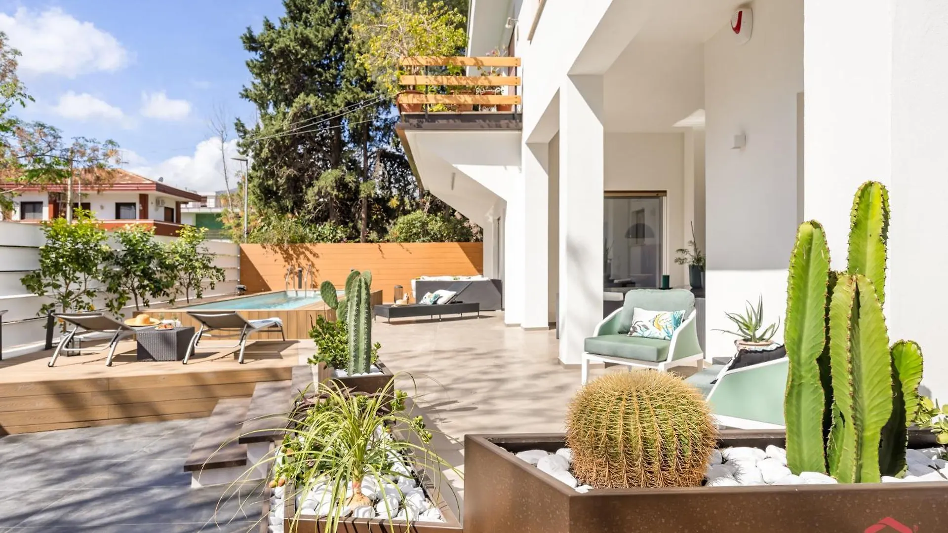Appartamento In Villa Con Piscina Privata Palermo